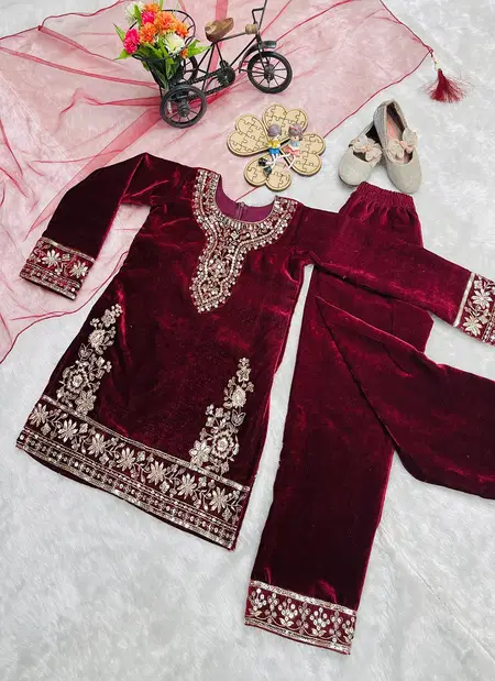 Oc 237 Viscose Velvet Top With Bottom Dupatta Wholesalers In Delhi